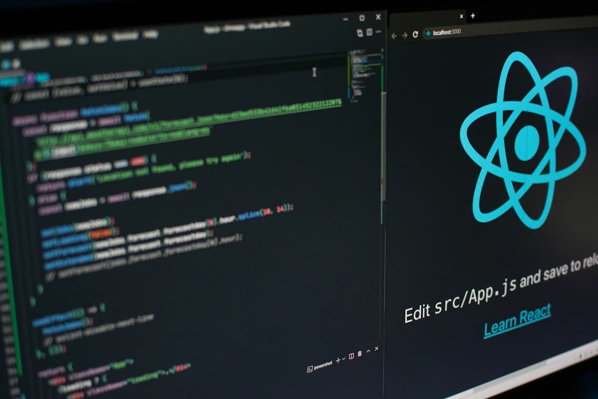 Next.js vs React ecommerce comparison showing code and storefront design in 2026